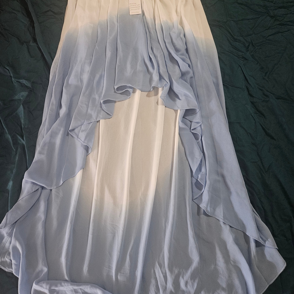NWT Elegant Blue Ombre Hi Low Skirt
